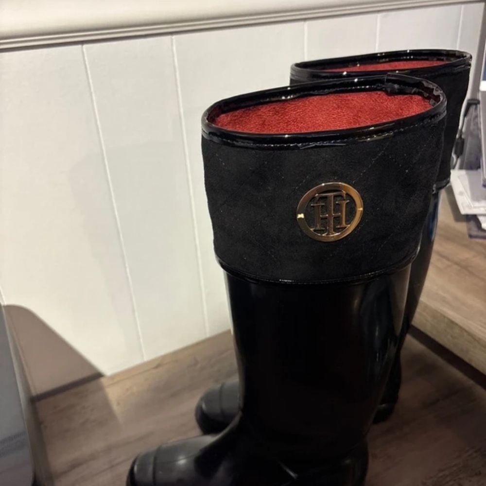 Tommy Hilfiger Black and Red Heeled Boots